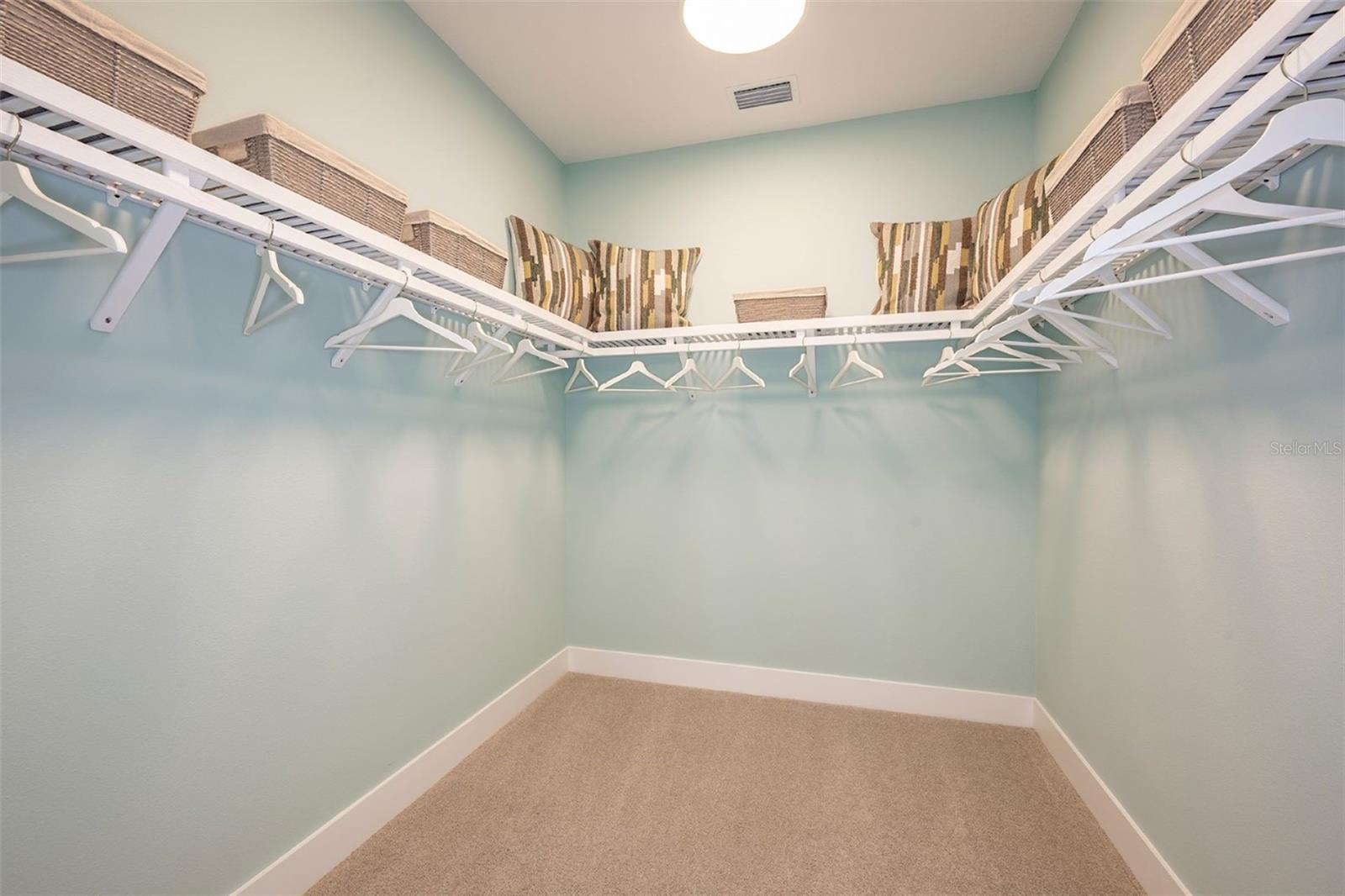 STAR FARMS - Residential