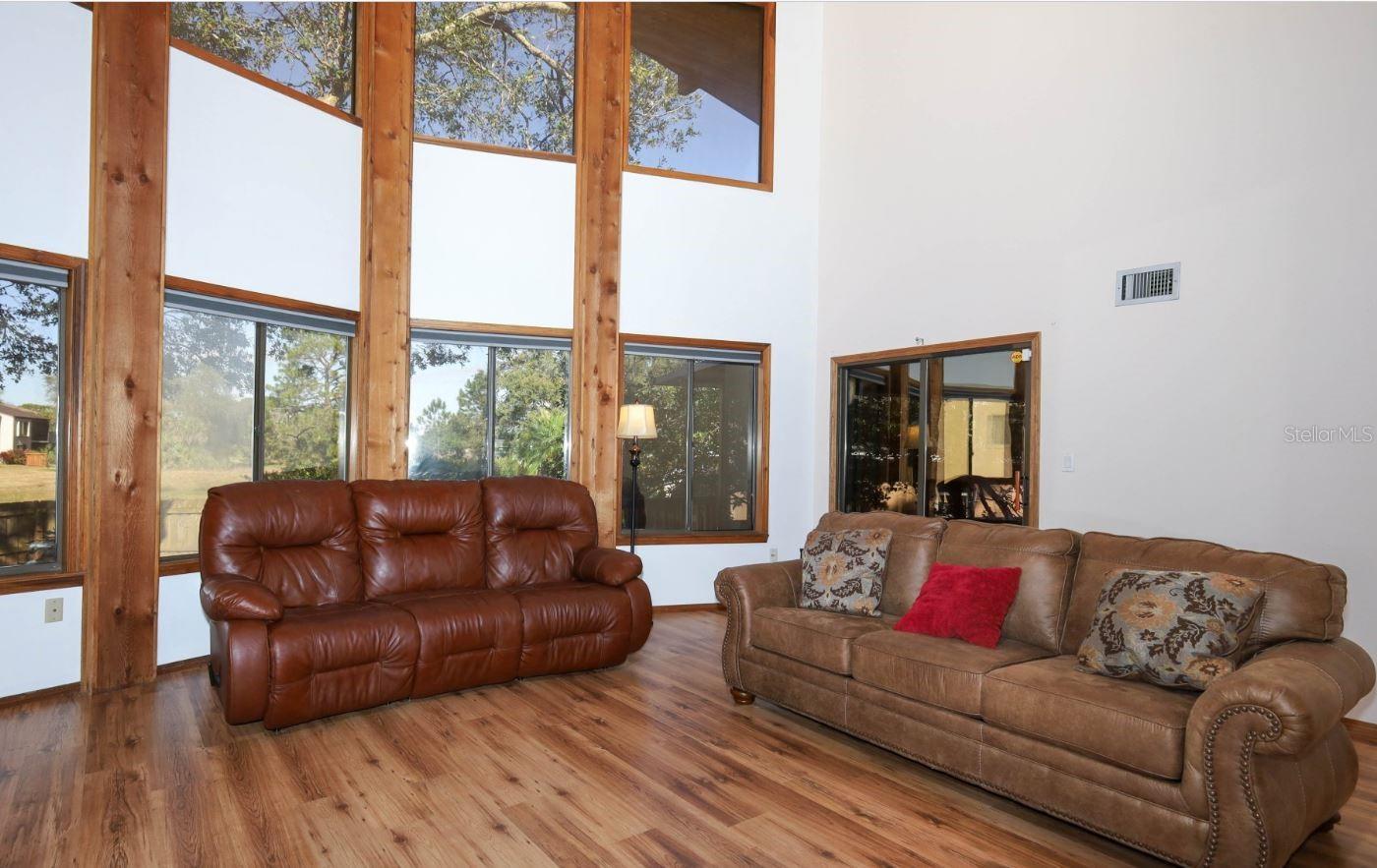 ROYAL OAK GOLF & COUNTRY CLUB SEC 07 - Residential