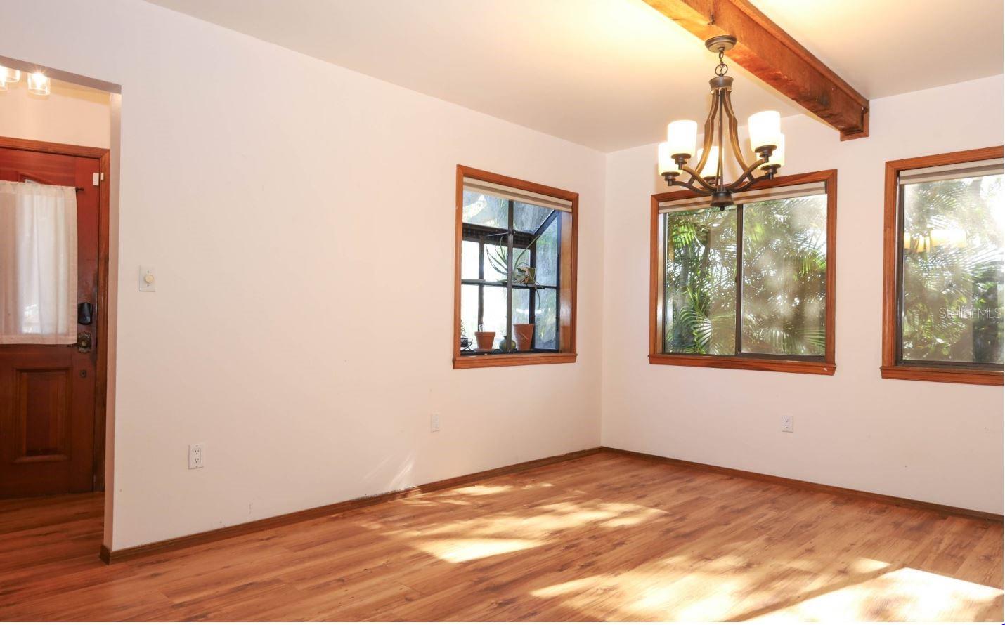 ROYAL OAK GOLF & COUNTRY CLUB SEC 07 - Residential