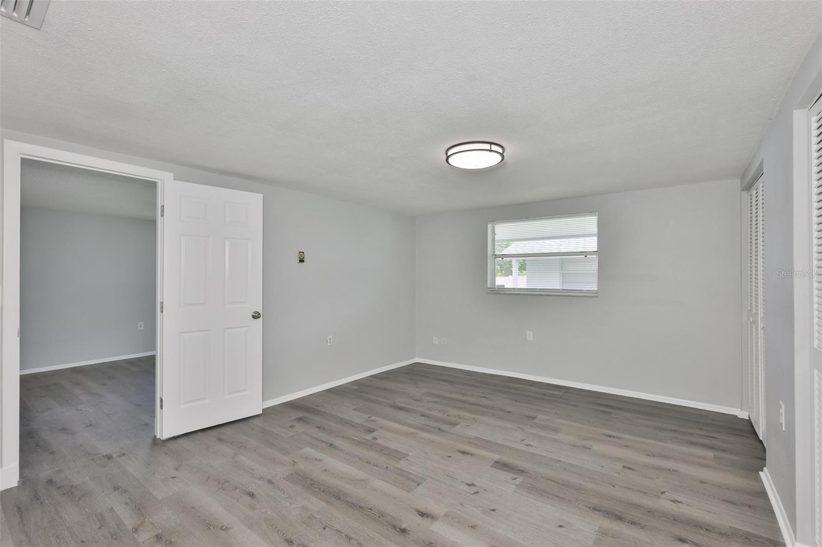 DODGE CITY - Residential Lease