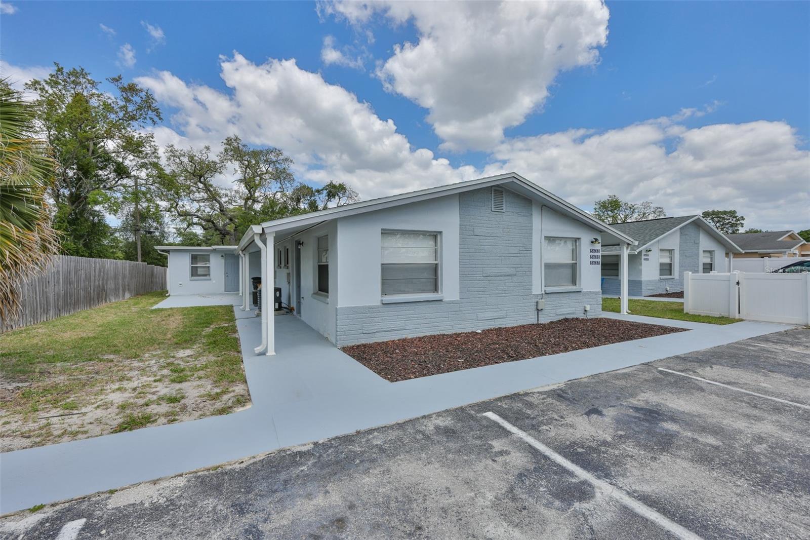 DODGE CITY - Residential Lease