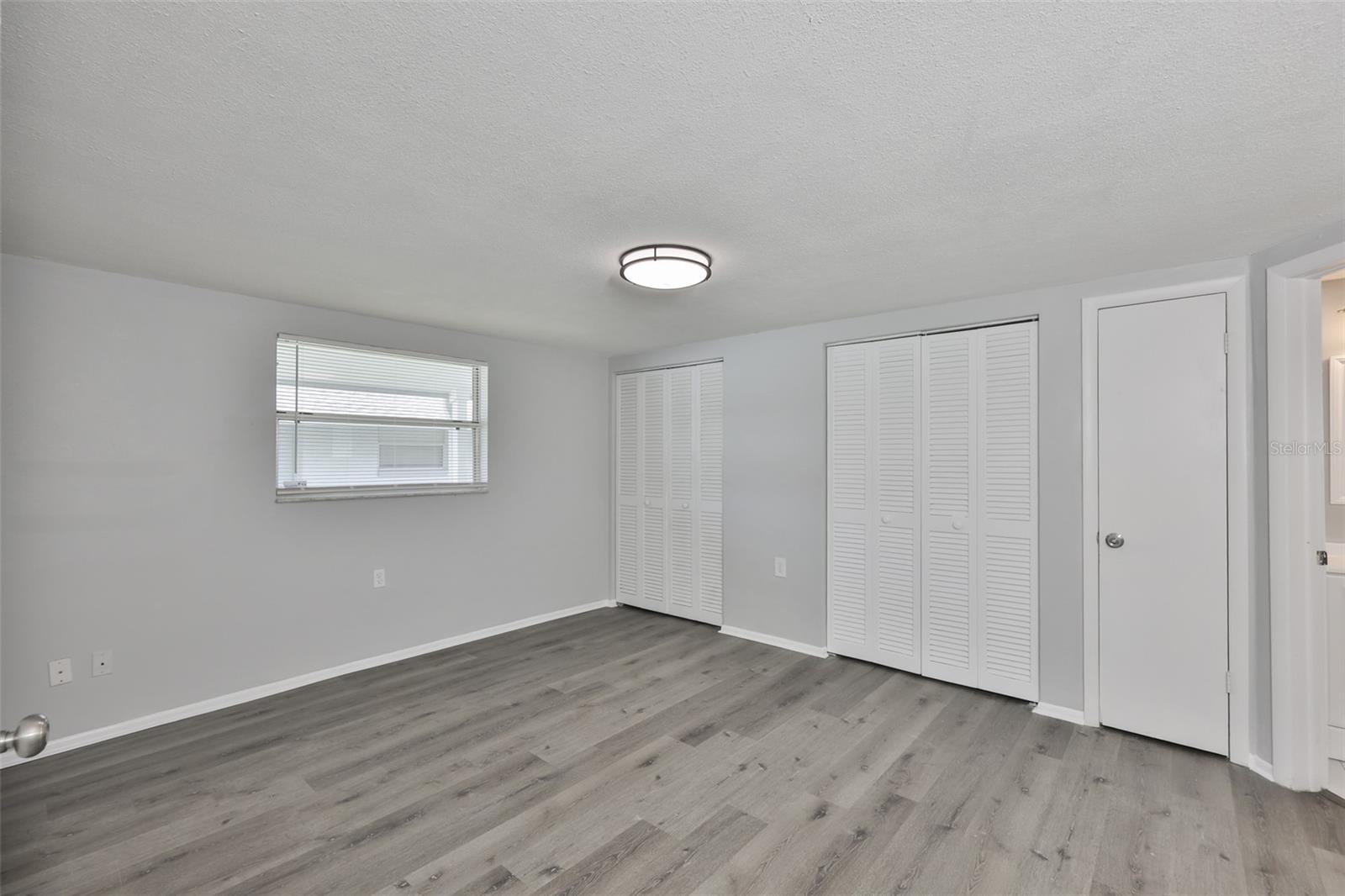 DODGE CITY - Residential Lease