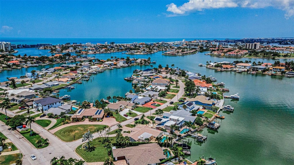 Photo of 7901 10th Avenue S, St Petersburg, FL 33707 (MLS # TB8531458)