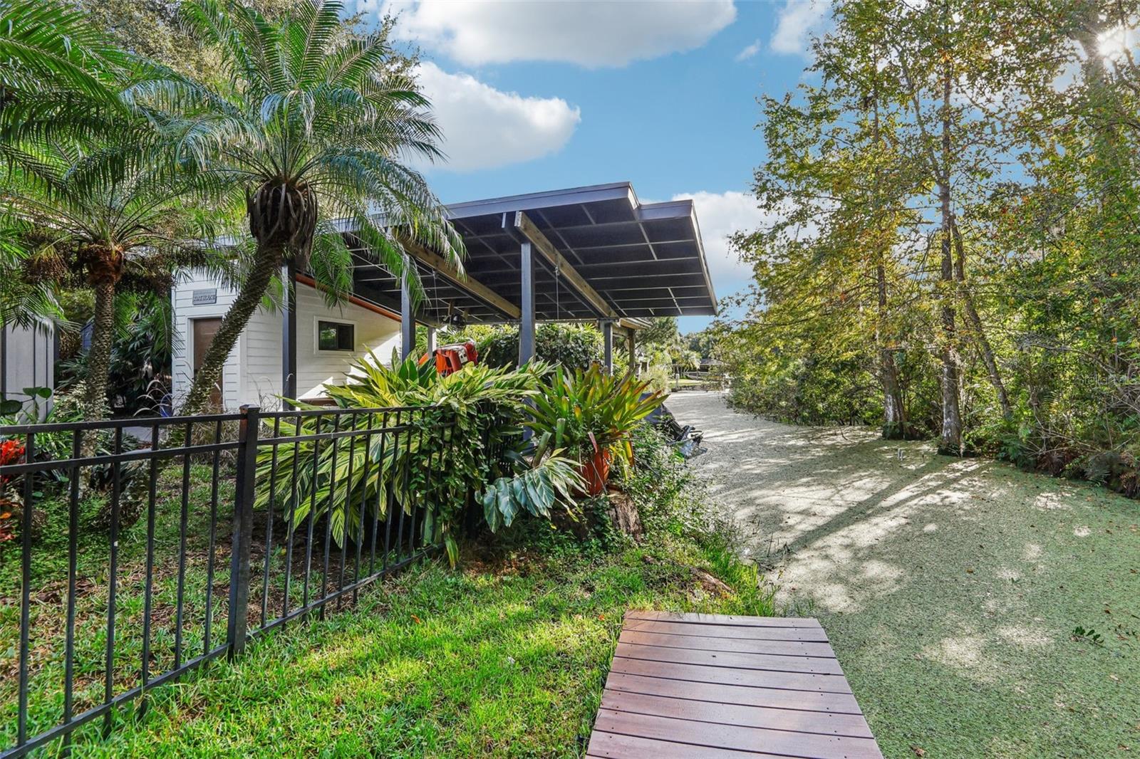 MAITLAND SHORES - Residential