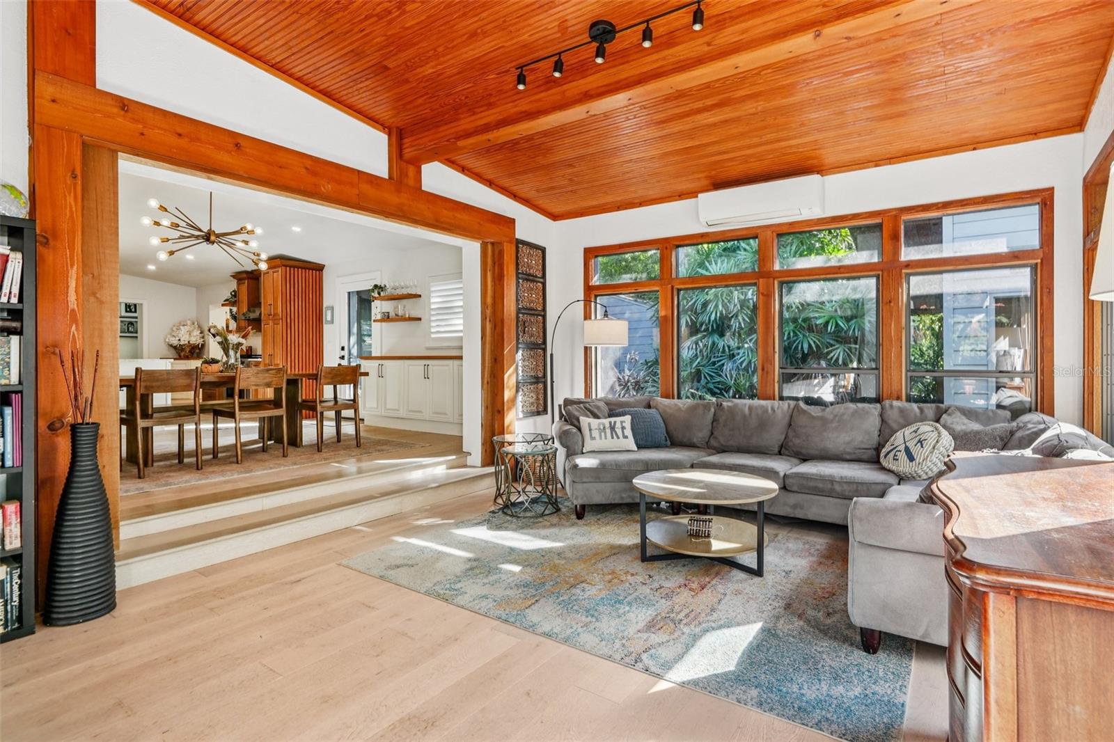 MAITLAND SHORES - Residential