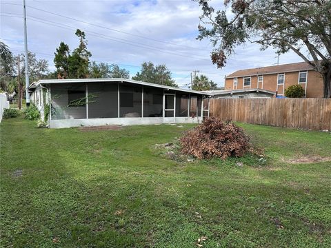 A home in TAMPA