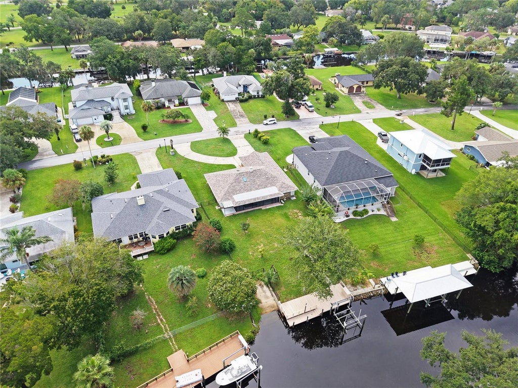 Photo of 5012 S Deep Water Point, Homosassa, FL 34448 (MLS # TB8555785)