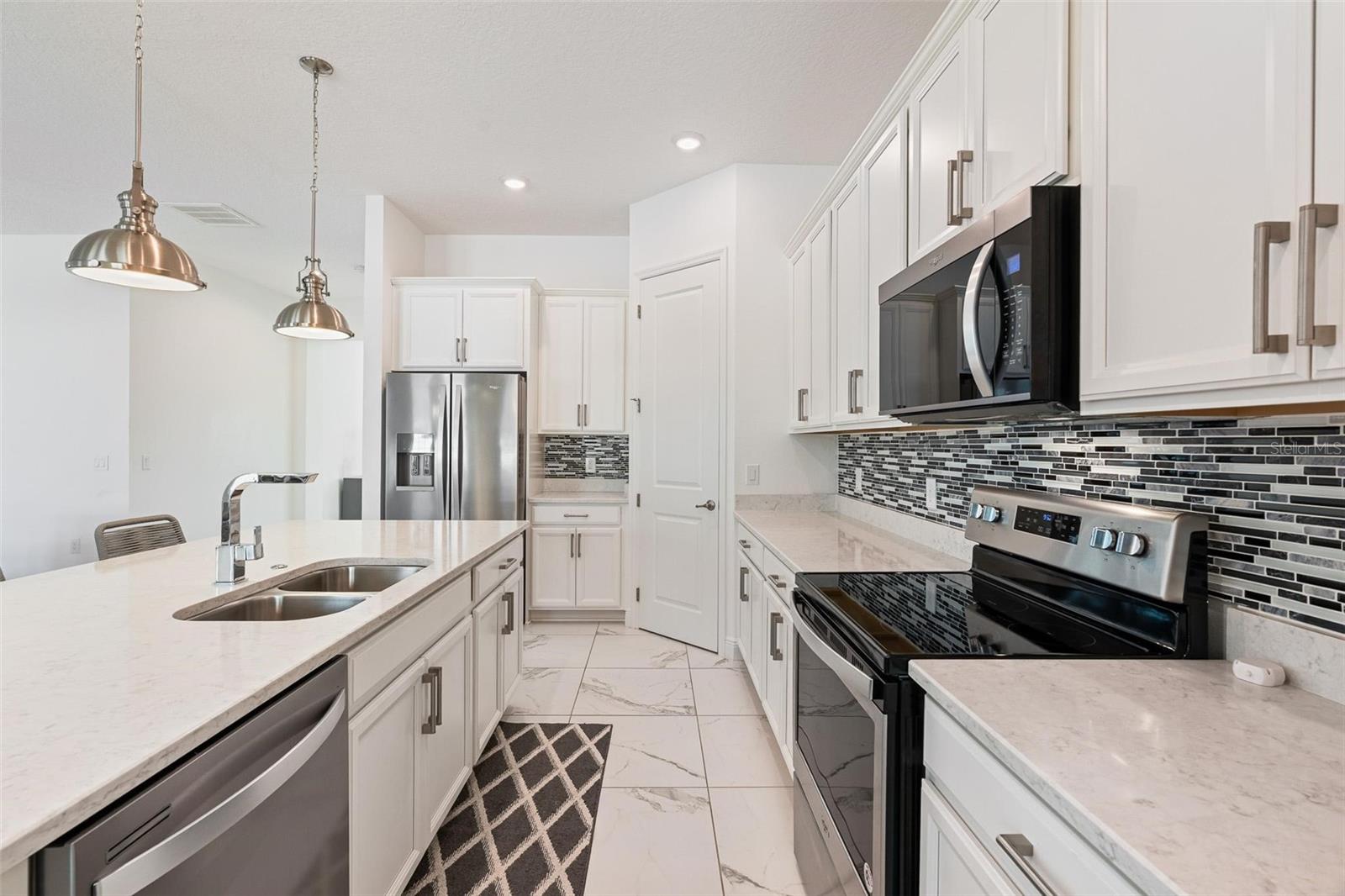 WATERMARK PH 2B - Residential