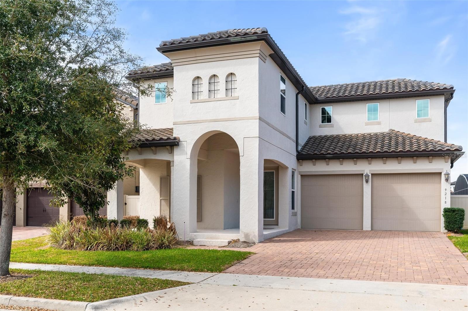 9218 HOLLISTON CREEK PLACE