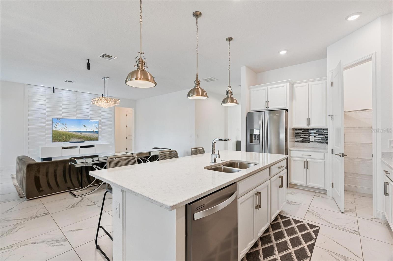 WATERMARK PH 2B - Residential