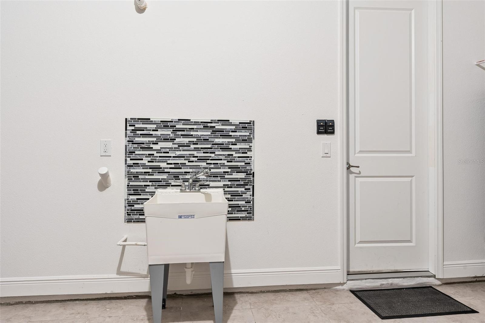 WATERMARK PH 2B - Residential