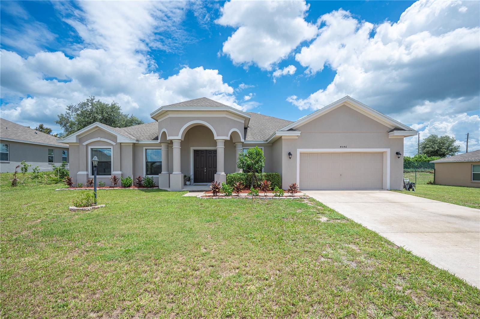 4046 DINNER LAKE WAY