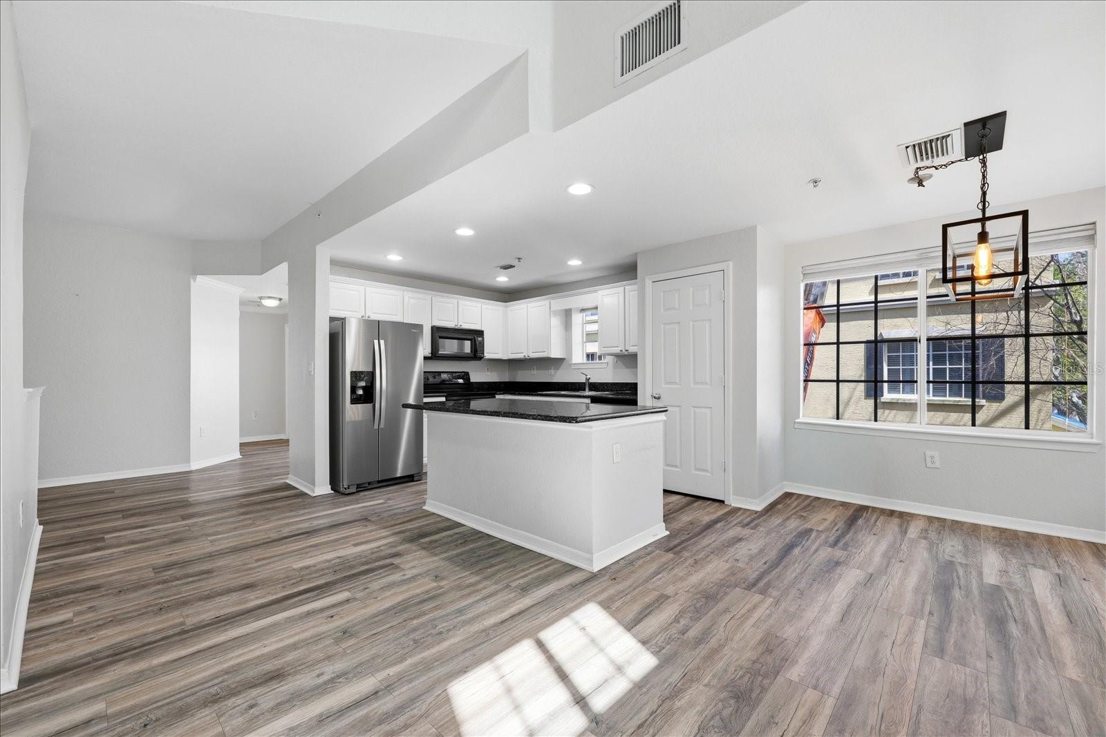 CORDOBA AT BEACH PARK A CONDOM - Residential Lease