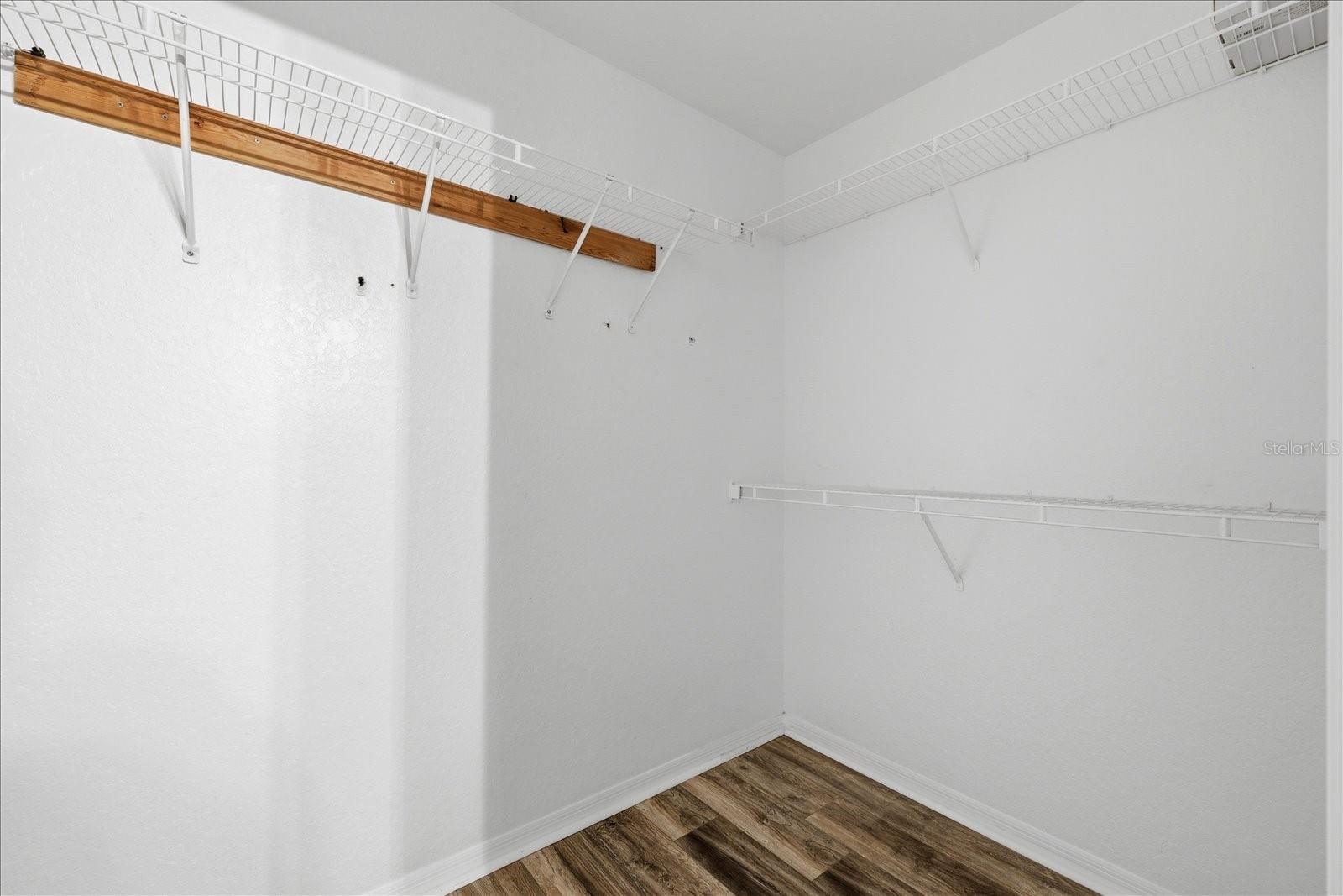 CORDOBA AT BEACH PARK A CONDOM - Residential Lease