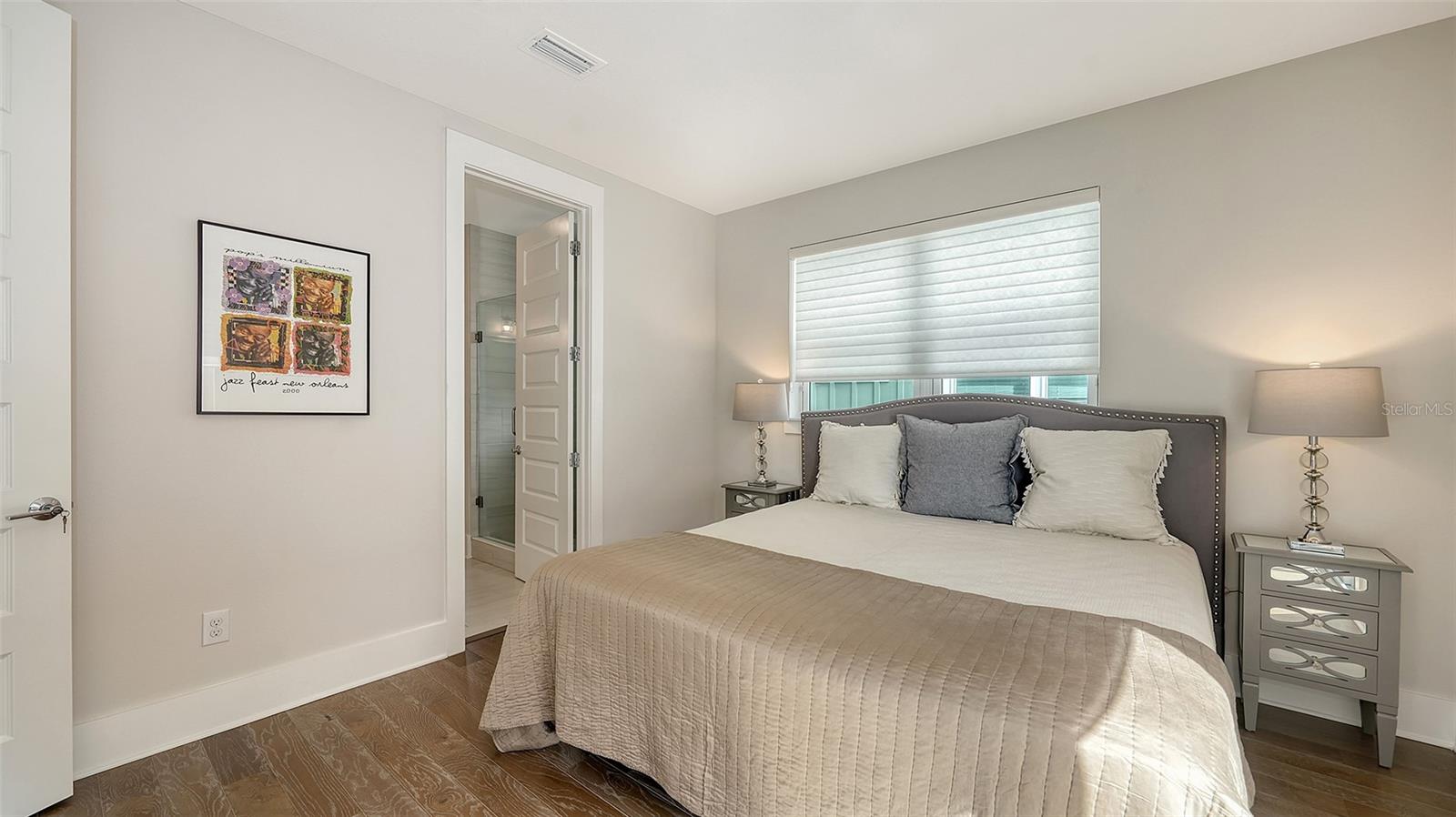 ENCLAVE AT LAUREL PARK - Residential