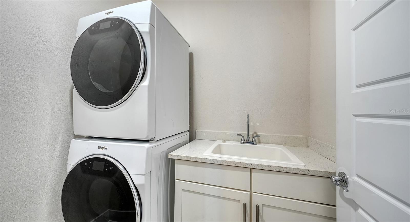 ENCLAVE AT LAUREL PARK - Residential