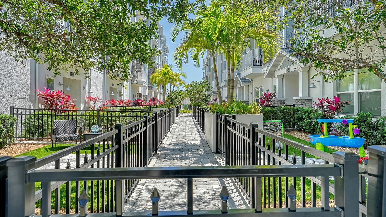 ENCLAVE AT LAUREL PARK - Residential