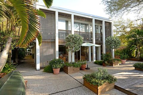 3721 FLAMINGO AVENUE SARASOTA FL 34242