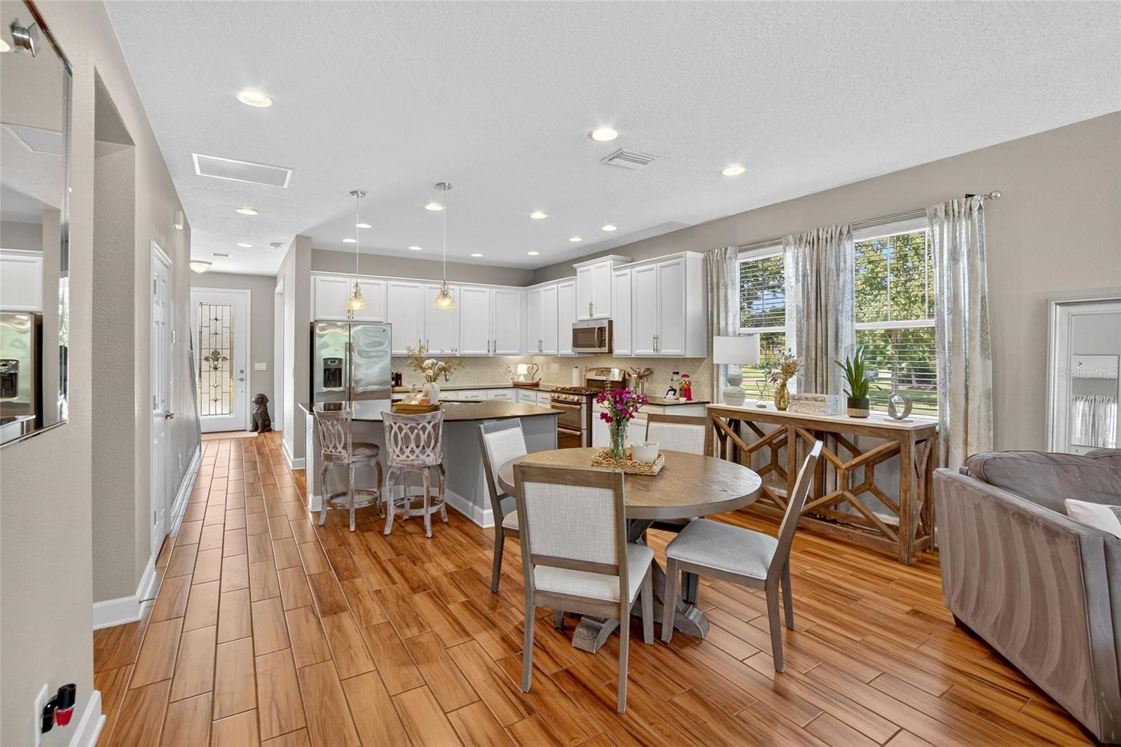 FISHHAWK RANCH WEST PH 1B/1C - Residential