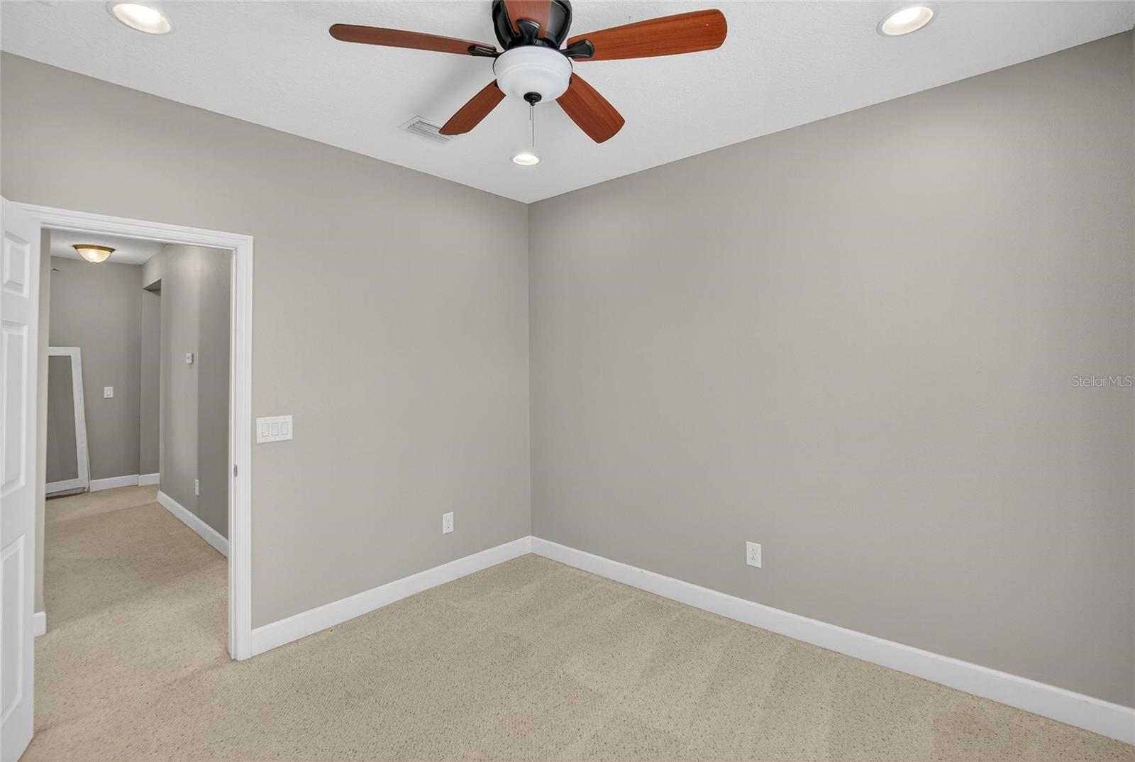 FISHHAWK RANCH WEST PH 1B/1C - Residential