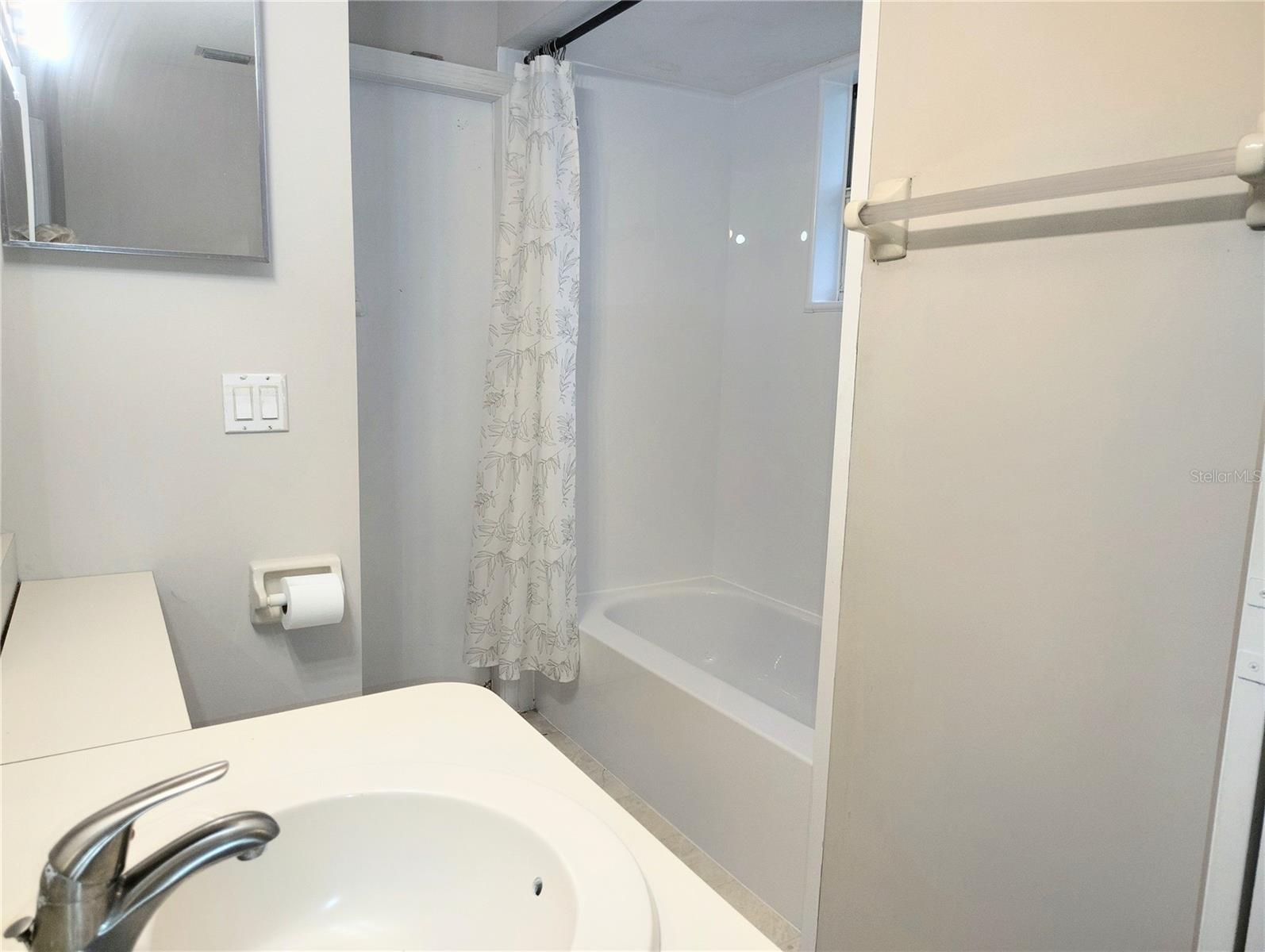 PEACE RIVER SHORES - Residential
