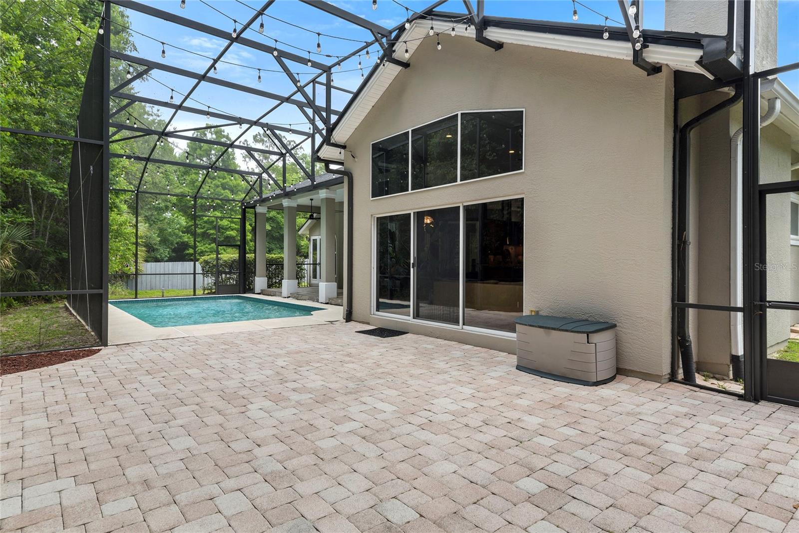 SABAL POINT SABAL GLEN AT - Residential