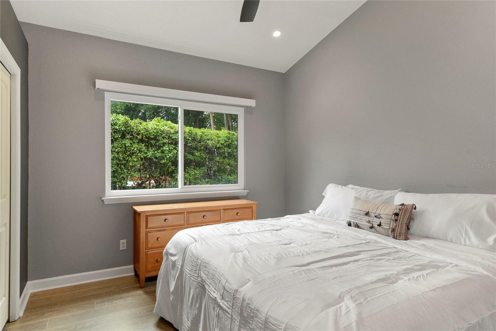 SABAL POINT SABAL GLEN AT - Residential
