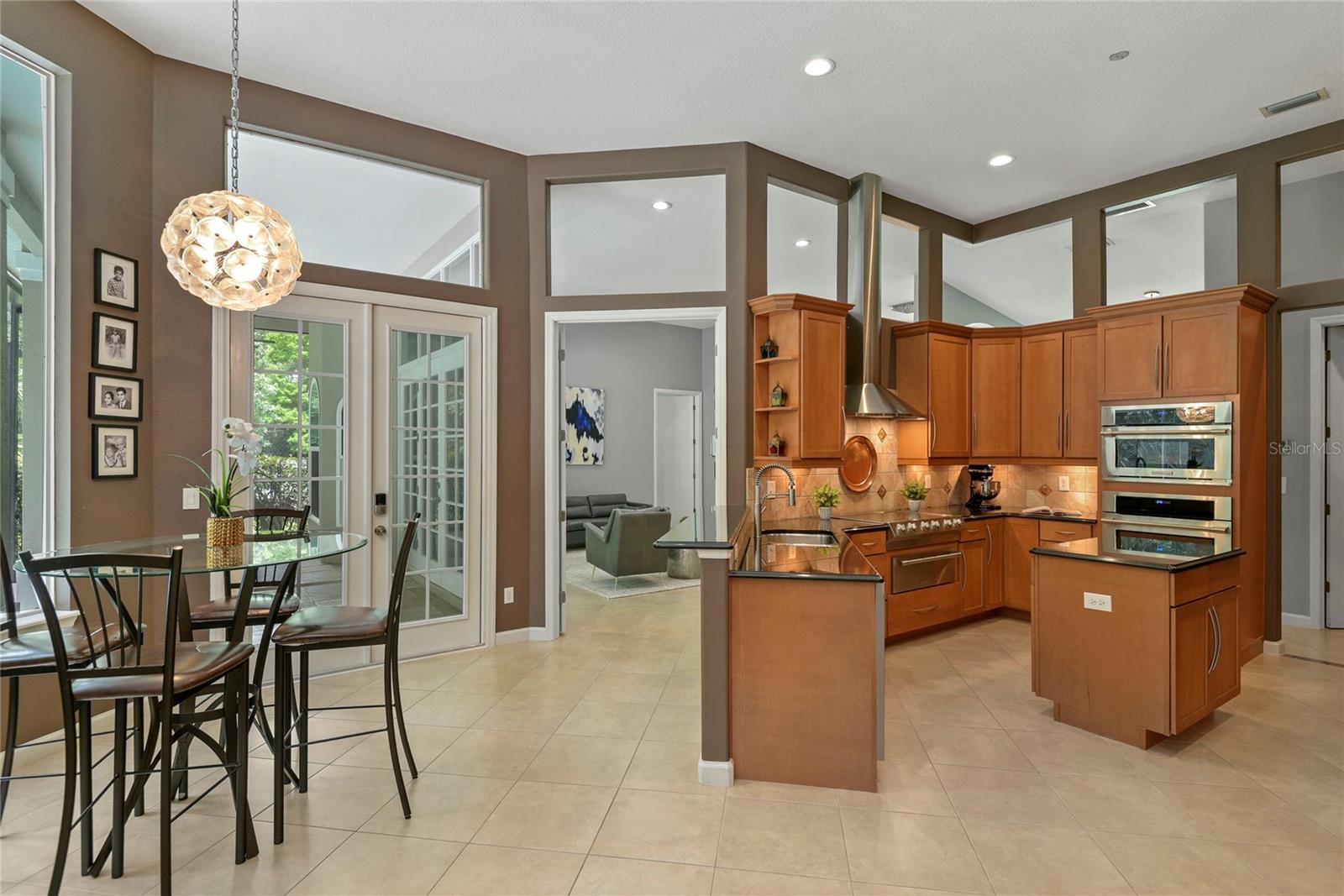 SABAL POINT SABAL GLEN AT - Residential