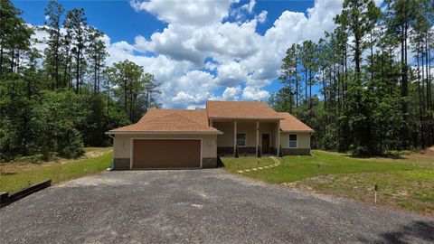 Photo of 200 Hour Glass Circle, Hawthorne, FL 32640 (MLS # GC541158)