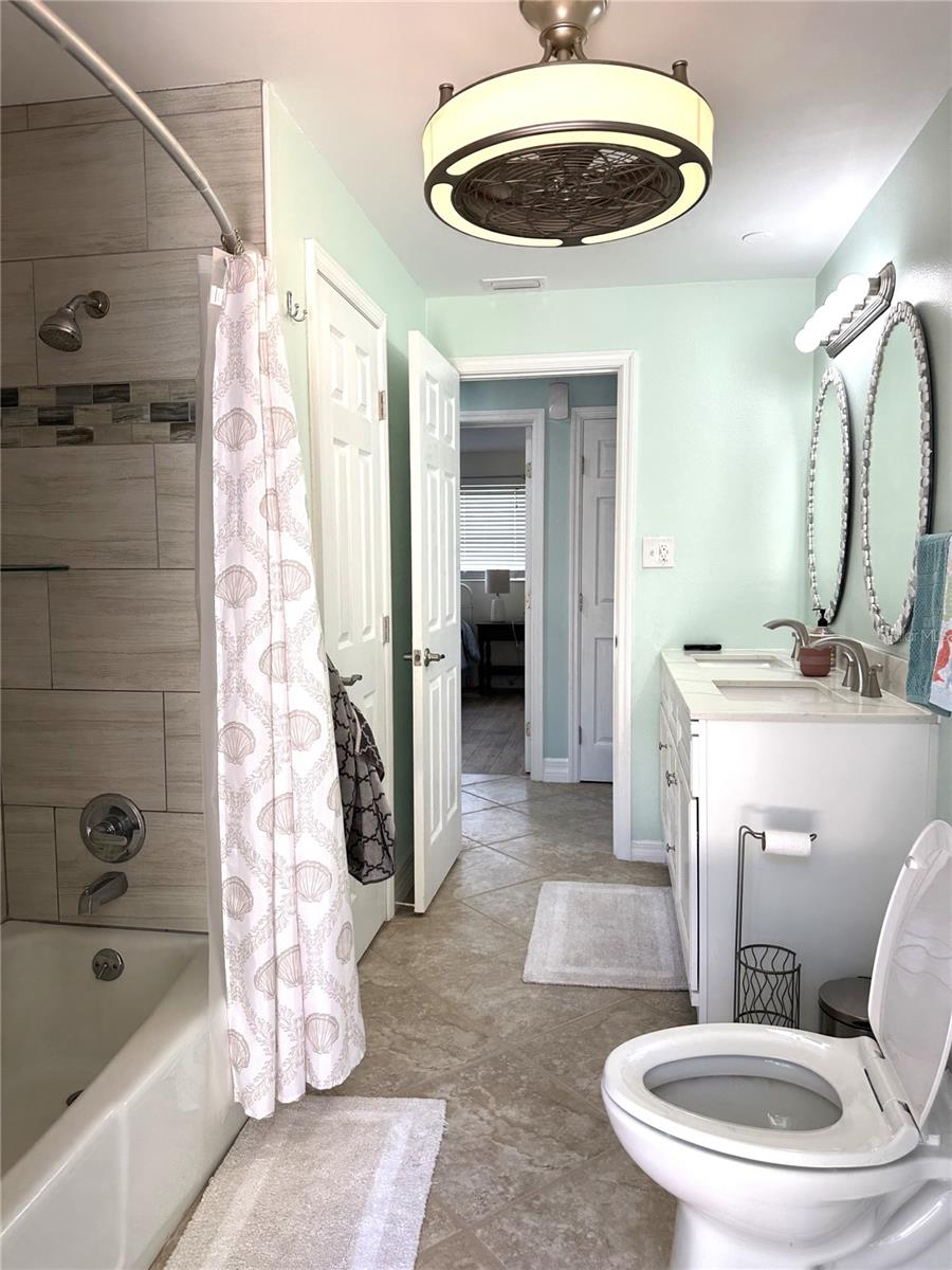 HARBOR VIEW VILLAS 1ST ADD - Residential