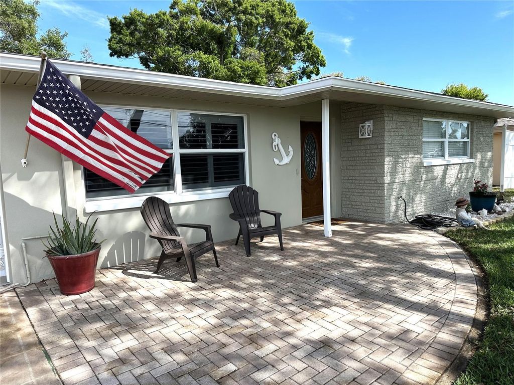 Photo of 2287 Carolyn Drive, Dunedin, FL 34698 (MLS # TB8488024)