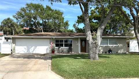 Photo of 2287 Carolyn Drive, Dunedin, FL 34698 (MLS # TB8488024)