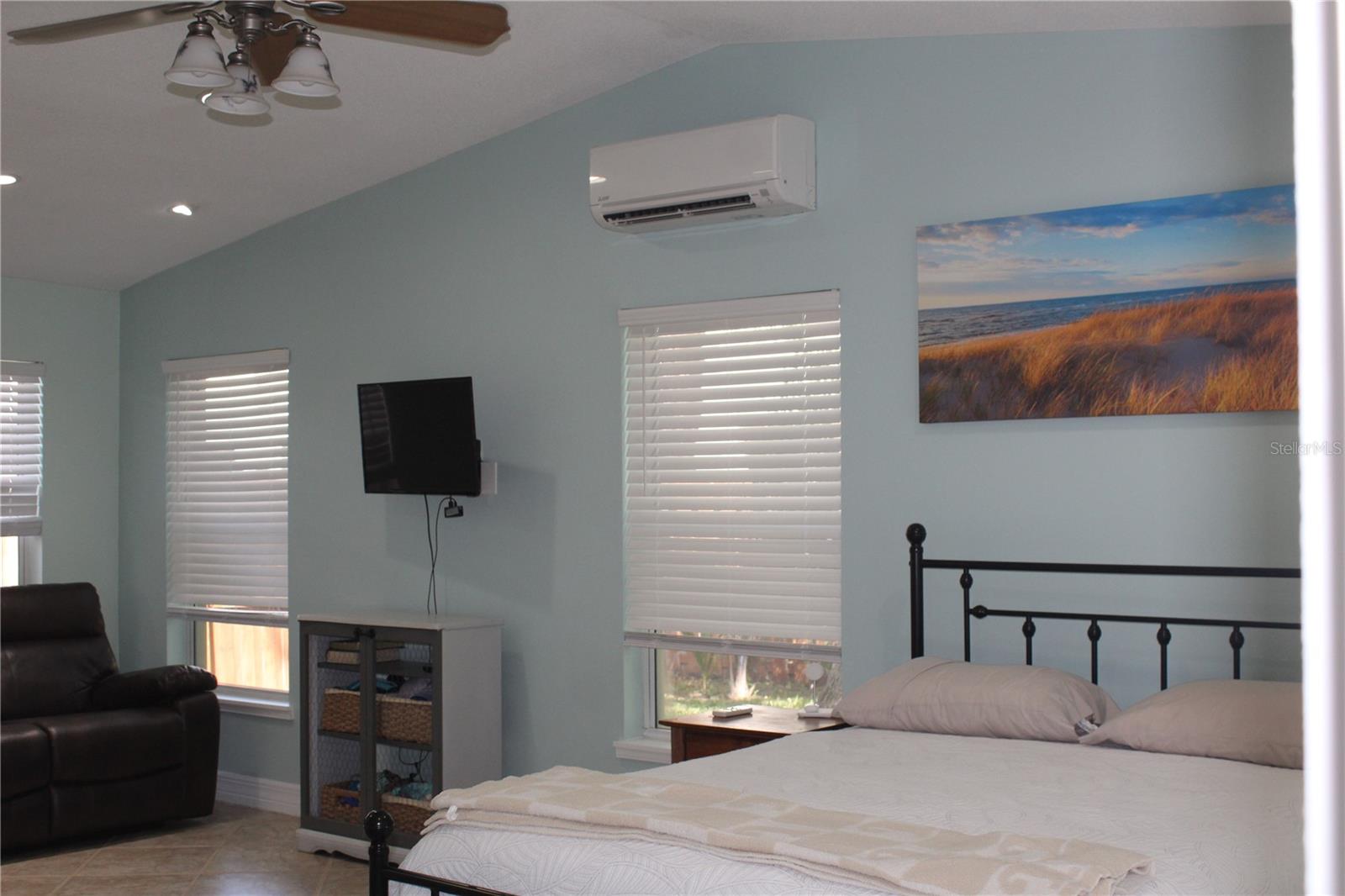 HARBOR VIEW VILLAS 1ST ADD - Residential