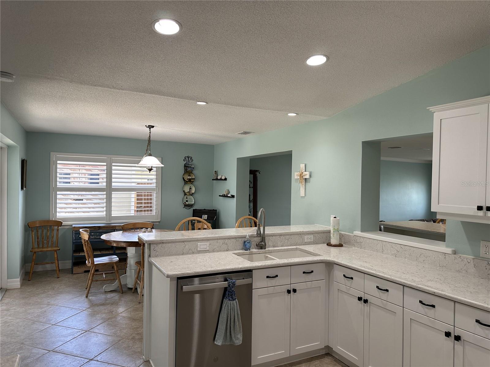 HARBOR VIEW VILLAS 1ST ADD - Residential