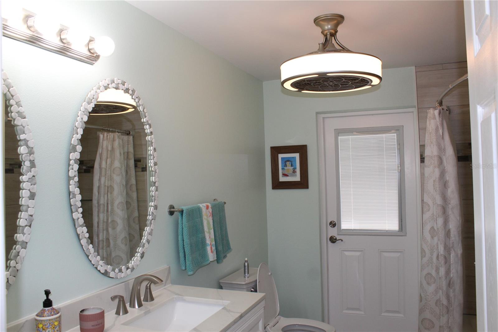 HARBOR VIEW VILLAS 1ST ADD - Residential