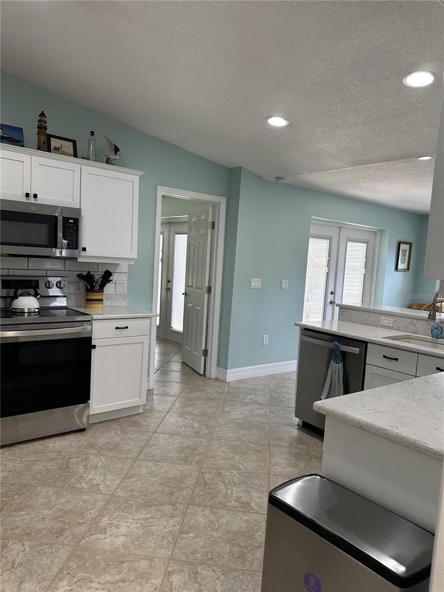 HARBOR VIEW VILLAS 1ST ADD - Residential