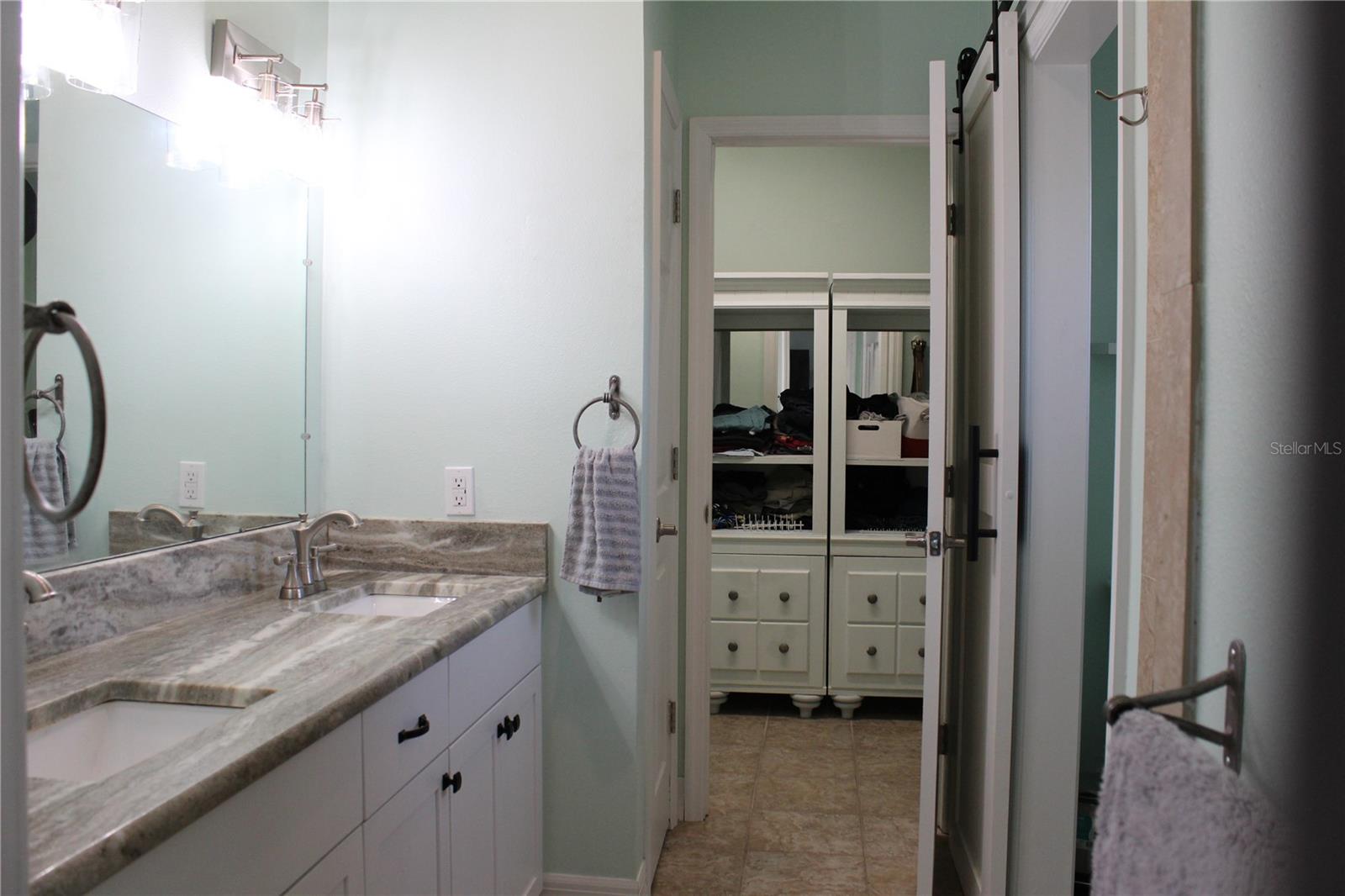 HARBOR VIEW VILLAS 1ST ADD - Residential