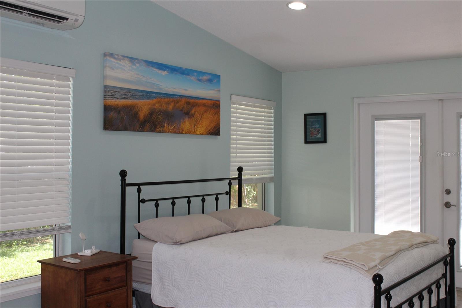 HARBOR VIEW VILLAS 1ST ADD - Residential