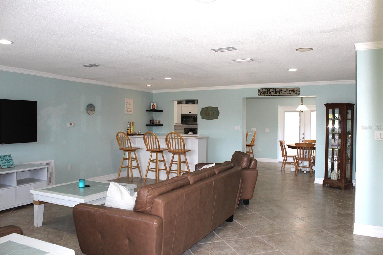 HARBOR VIEW VILLAS 1ST ADD - Residential