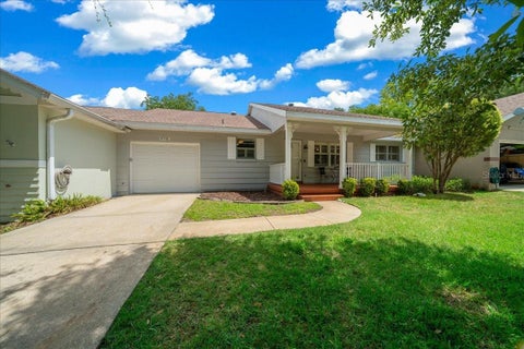 Tiny photo for 8715 SW 97th Street #E, Ocala, FL 34481 (MLS # OM727221)