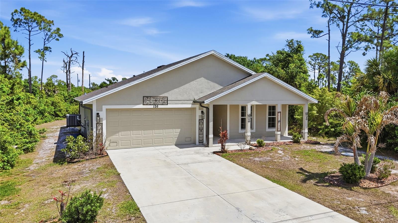 ROTONDA LAKES - Residential
