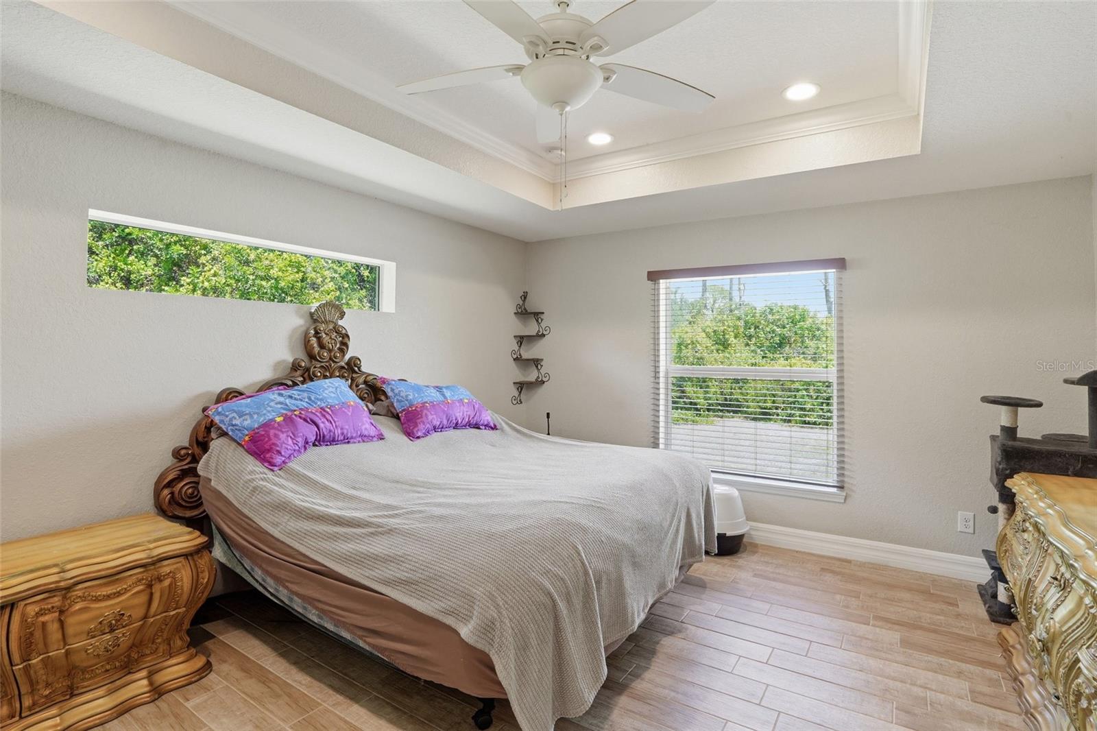 ROTONDA LAKES - Residential