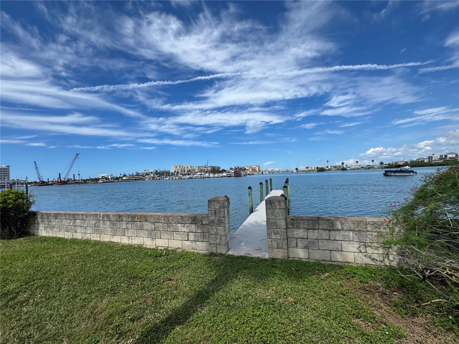 BAYSIDE SUB - Residential Lease