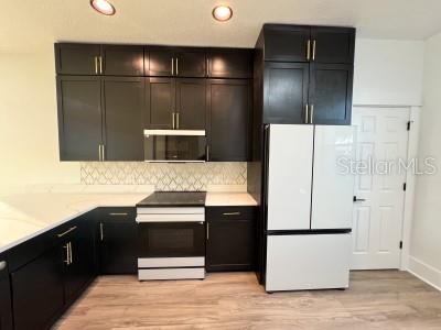 SOUTHERN RIDGE AT ESTATES - Residential