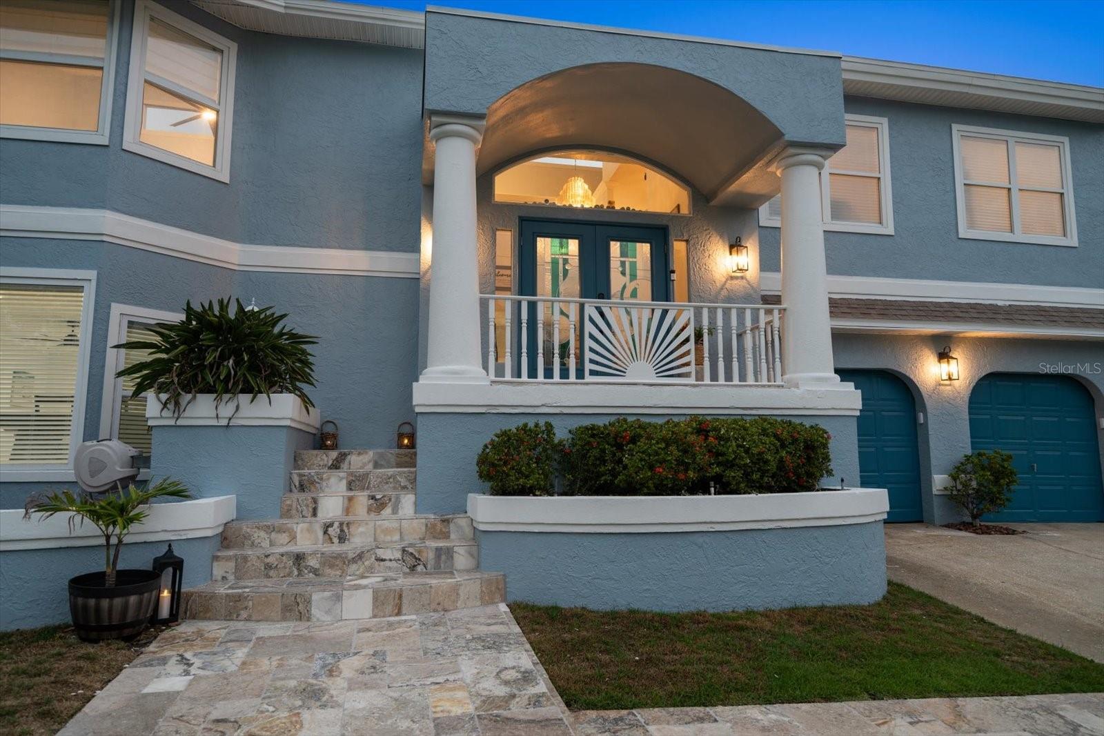 316 HILLPOINT DRIVE
