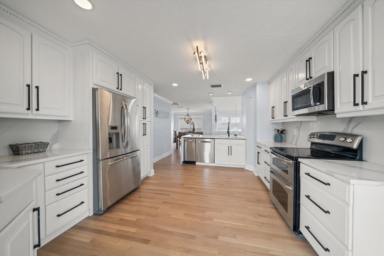 OZONA SHORES 3RD ADD - Residential