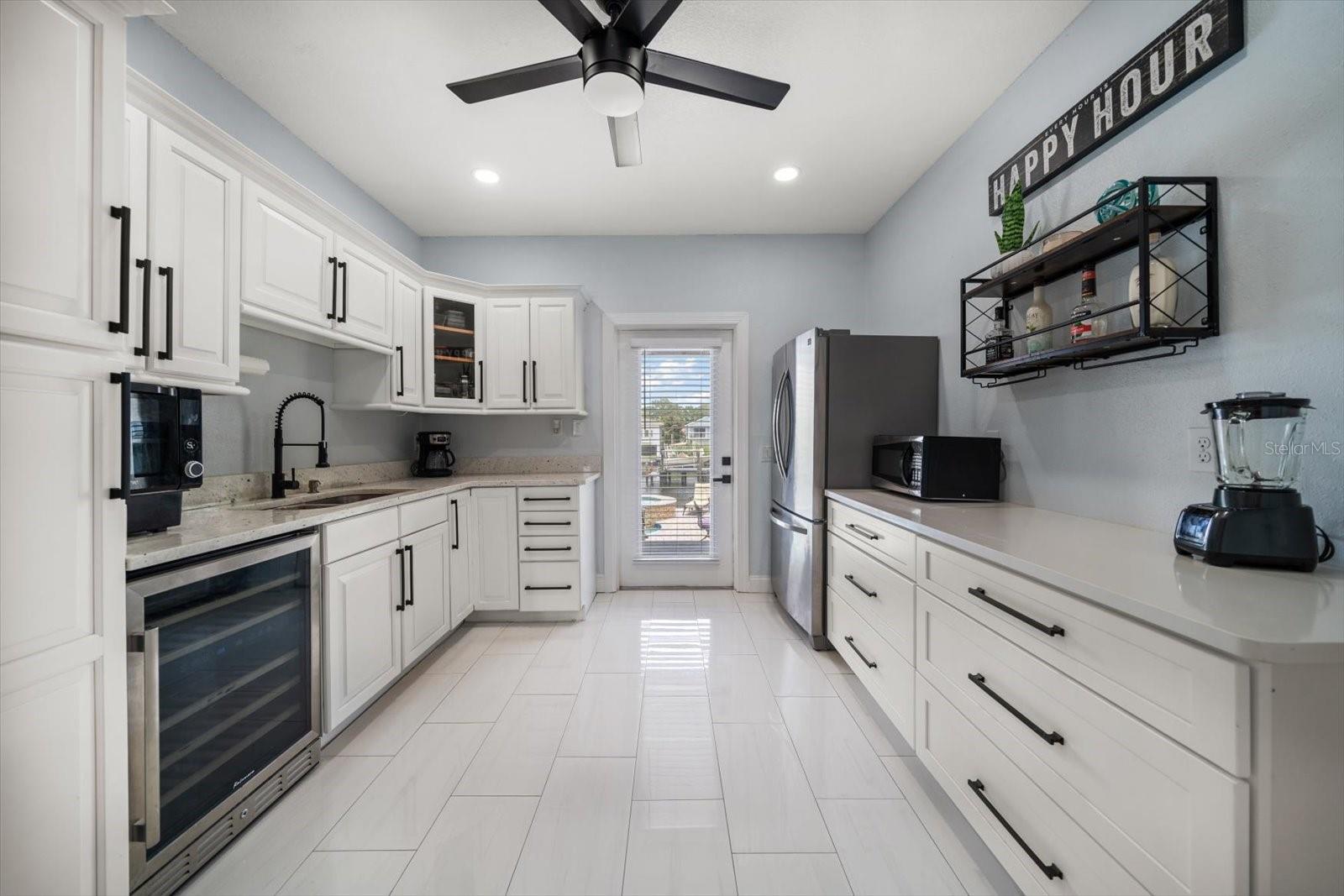 OZONA SHORES 3RD ADD - Residential