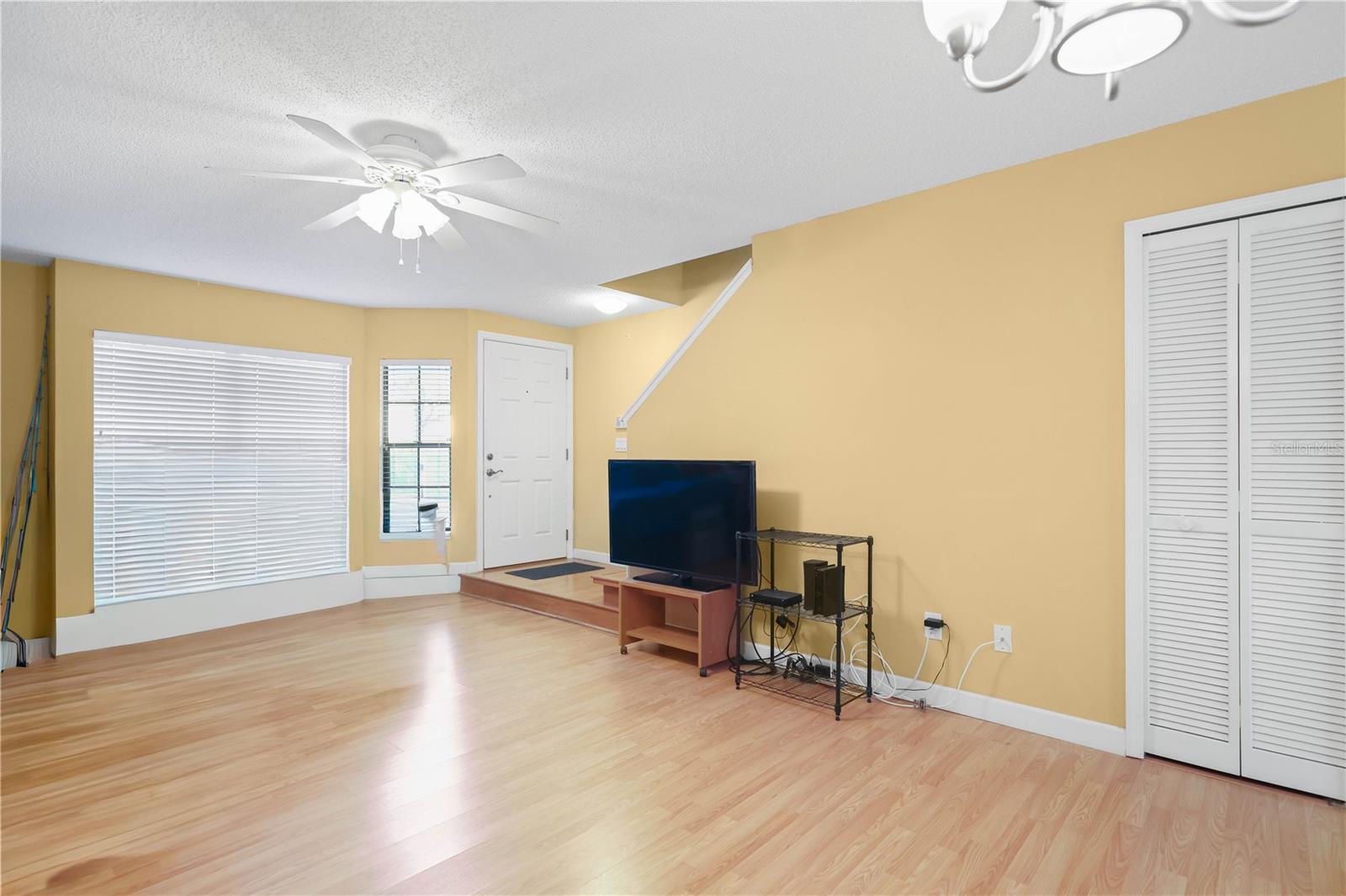 FAIRCREST III A CONDO - Residential Lease