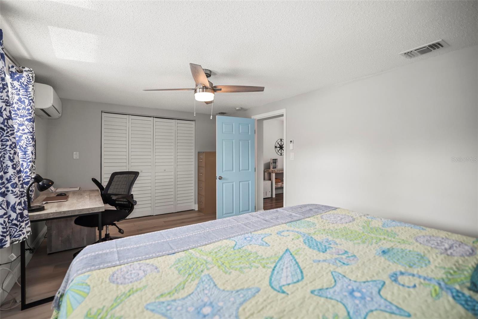 DUNEDIN ISLES ESTATES 1ST ADD - Residential