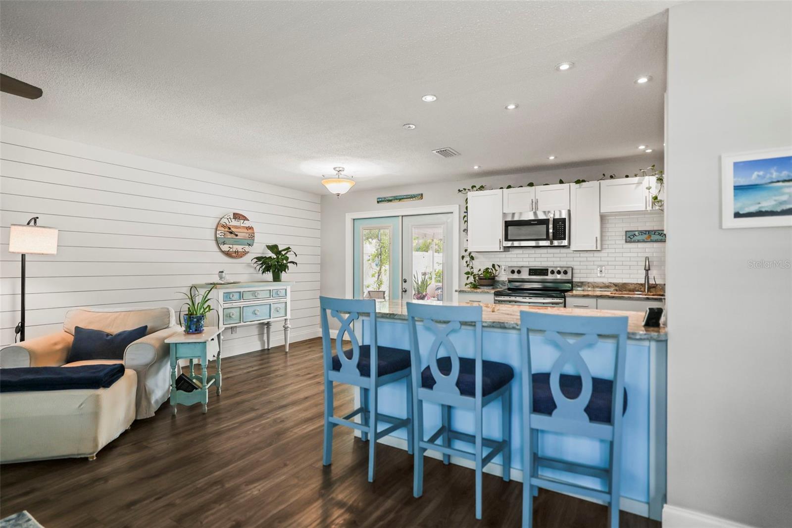 DUNEDIN ISLES ESTATES 1ST ADD - Residential